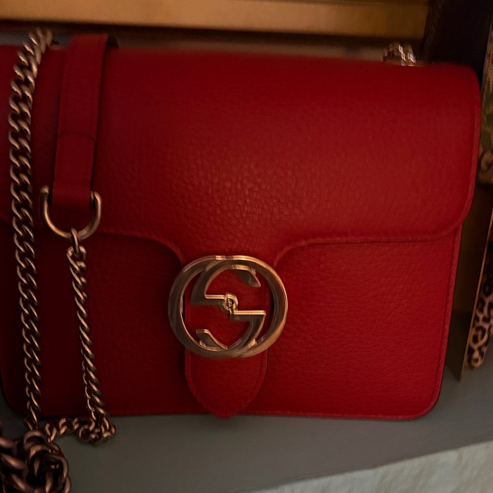 Red Leather INTERLOCKING GG crossbody Shoulder Bag
